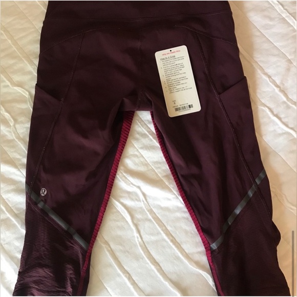 Lululemon Hop to it Crop - Picture 6 of 8